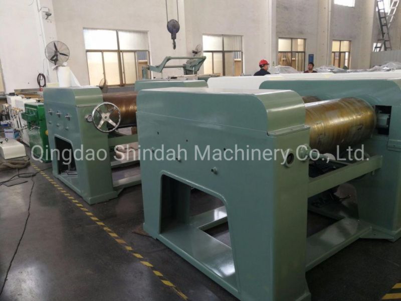 Super Hard Alloy Rollers Triple Roller Mill with Feeding System