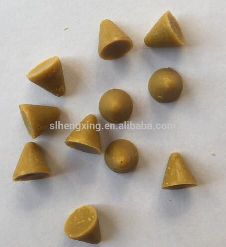 Plastic Polishing Media in Cone Shape Pyramid Shape Red Green Color