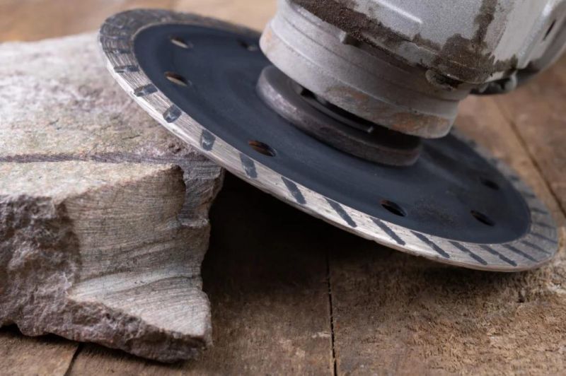 Wet / Dry Cut Segmented Diamond Saw Blade