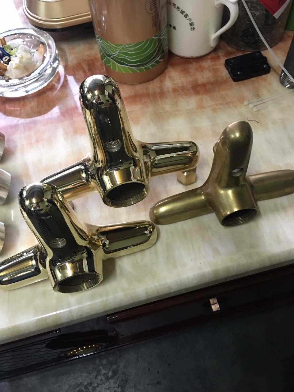 Polishing Machine for Cleaning Brass Faucet