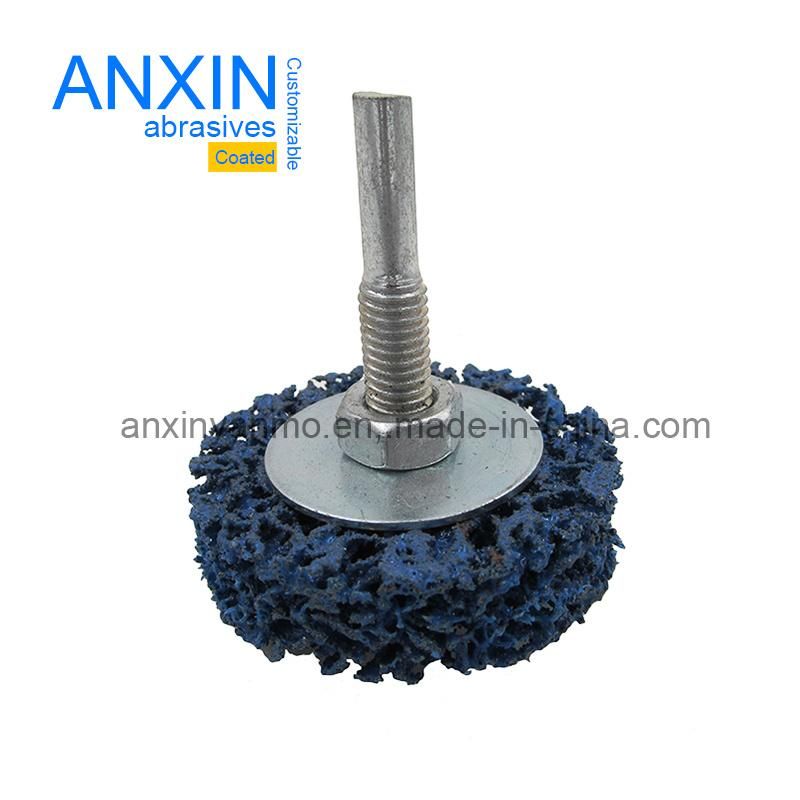 Strip-It Quick Change Disc with Screw and Nut Shank for Decoating