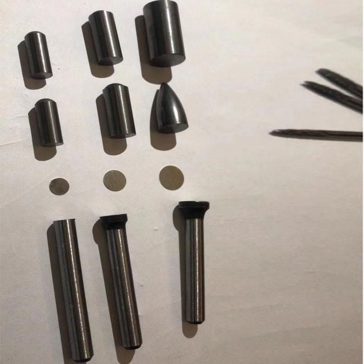 Carbide burrs with long shanks