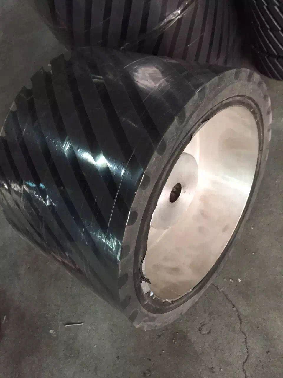 Belt Sander Rubber Contact Wheel 350X50mm